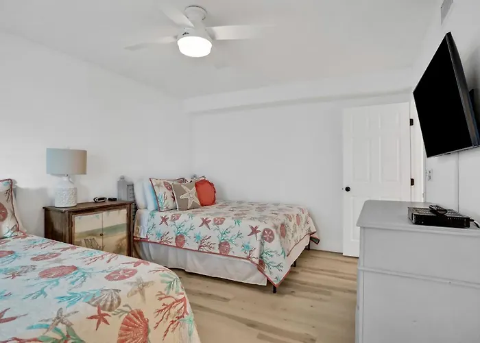 Dollar 501 * Clearwater Beach